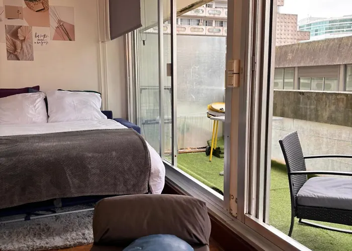 Cozy At La Defense 아파트 *